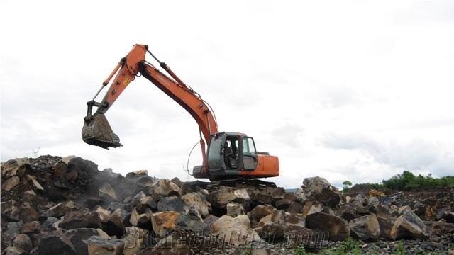 Sawn Multicolor Basalt Culture Stone for Walling