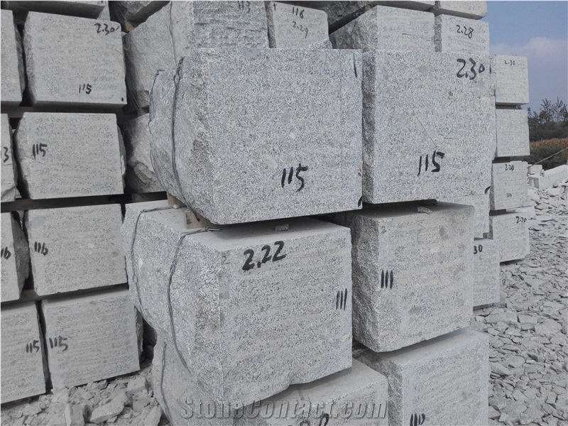 G341 Grey Granite Retaining Wall Stone