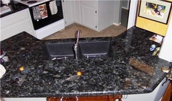 Labrador Antico Brown Granite Countertop