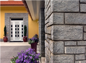 Tauern Granit Masonry, Walling