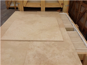 Extra Light Travertine Slabs & Tiles