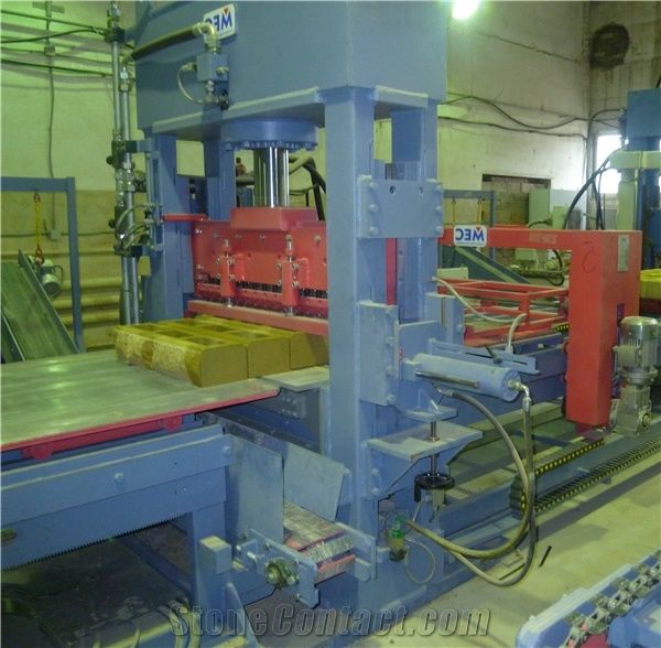 Stone Splitting Machine