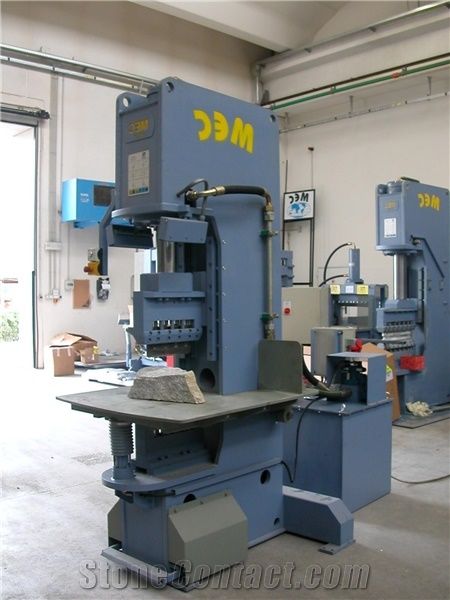 Stone Splitting Machine