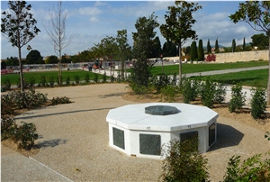 Circular Model Columbariums Gamme Prestige