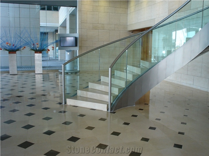 Mezza Perla and Gris Pulpis Marble 5 Star Hotel Project