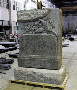 Sierra Gray G603 American Upright Carved Monument