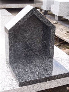 Sluknov Rozany Granite Grave Stone Sluknov Rozany Granite Grave Stone