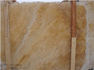 Sierra Gold Travertine Slabs