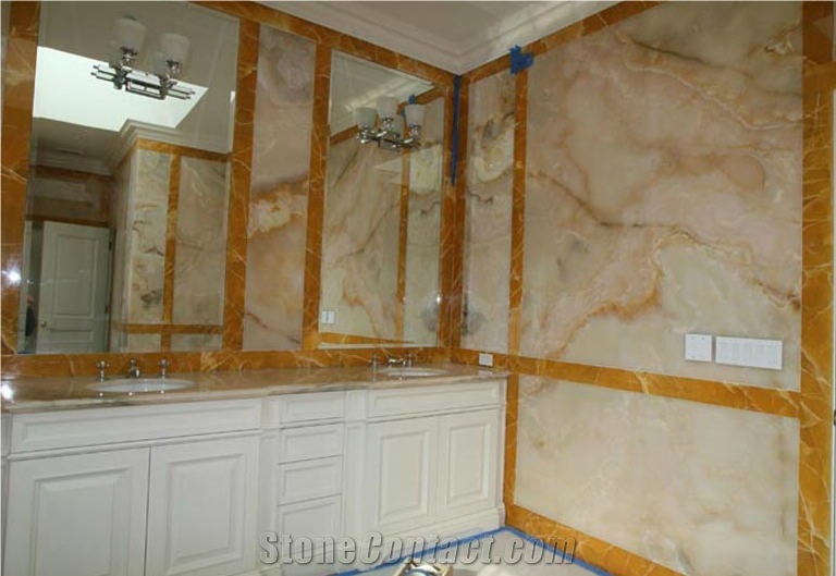 Peach & Apache Gold Onyx Bathroom Design