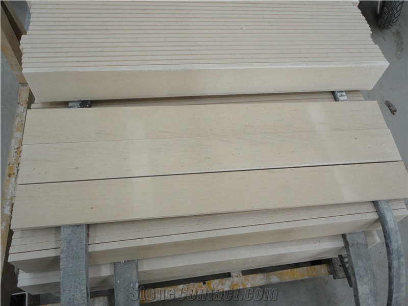 Moca Cream Tiles & Slabs, Portugal Beige Limestone Tiles