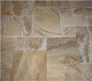 Tumbled Travertine Pattern Chiselled Edge