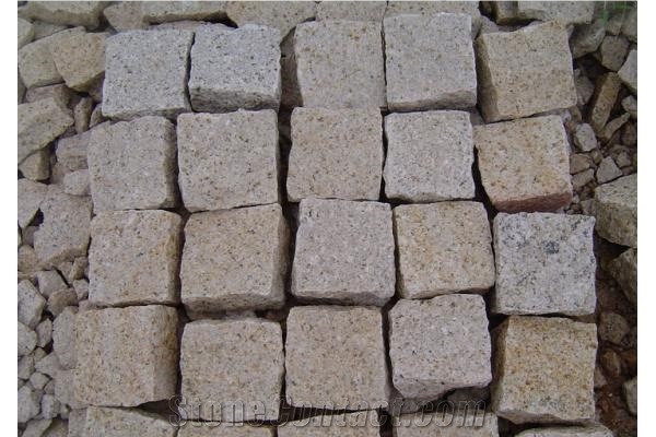 G682 Granite Cobble Stone Paving Stone