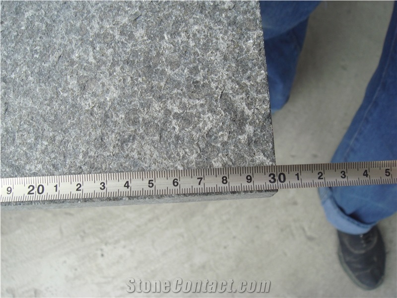 G684 Raven Black Flamed Basalt Tiles