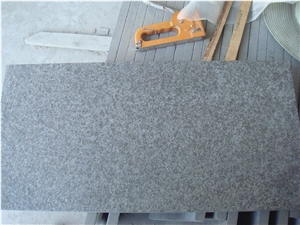 G684 Raven Black Flamed Basalt Tiles
