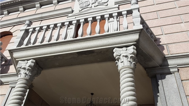 Gris Quintana Grey Granite Column