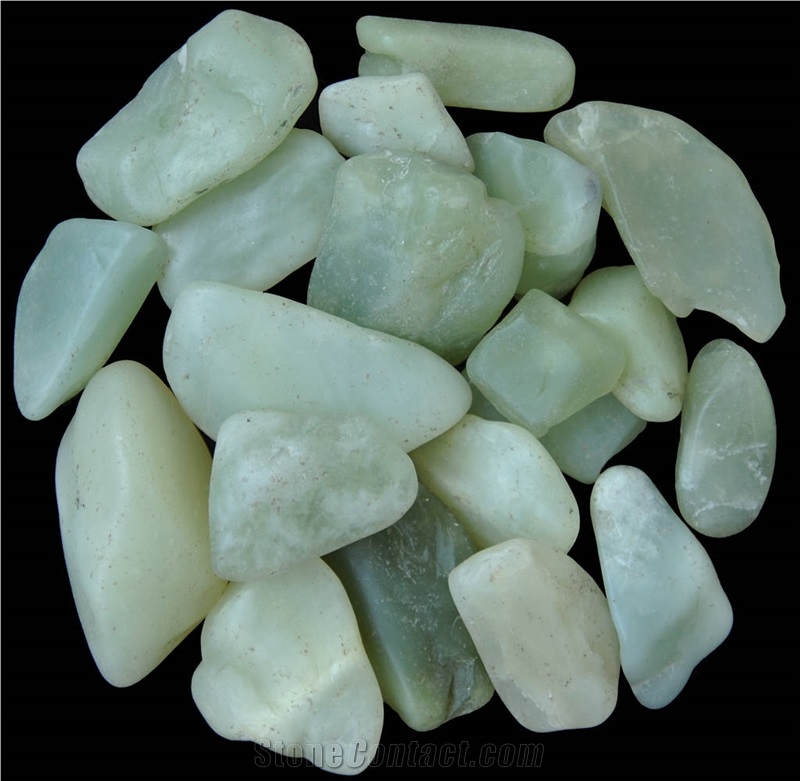 Green Onyx Machine-Made Pebble Stone