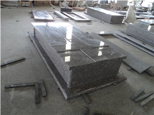 G664 Granite Quarry Owner Monument & Tombstone
