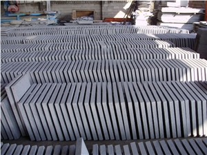 Padang Dark G654 Granite Paving Stone