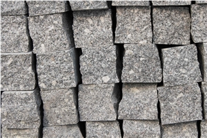 G375 Light Grey Granite Cobble Stone