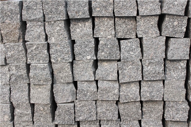 G375 Light Grey Granite Cobble Stone