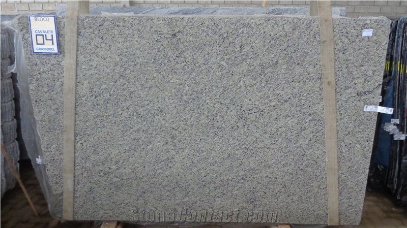 Santa Cecilia Light Granite Slabs, Brazil Yellow Granite