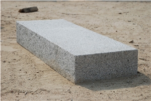 G341 Bush Hammered Block Step