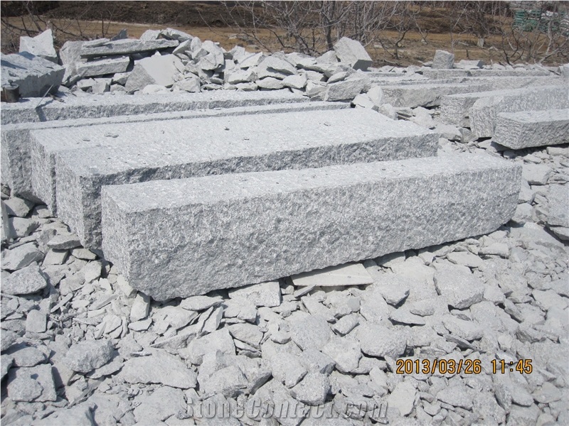 G341 Finland Kerbstone V-Stone Natural Quality