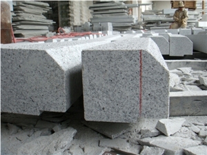 China Grey Granite Flamed Kerbstones