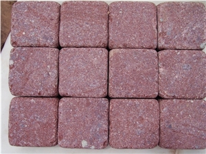China Red Granite Tumbled Cube Stone
