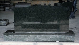 Evergreen Granite American Upright Die and Base Monument