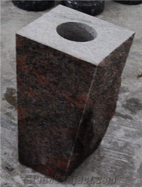 Multicolor Red Polished Square Monumental Vase