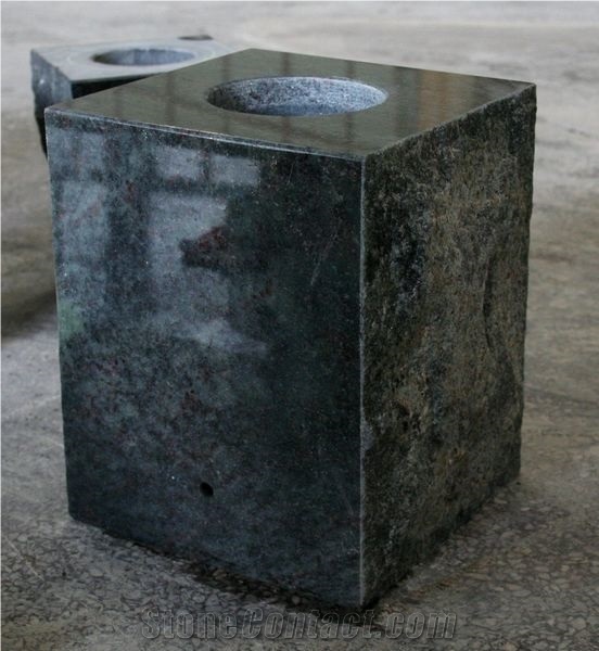 Tropical Green Polished Square Vases