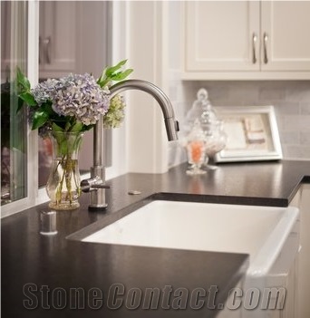 Himalayan Black Granite Countertop