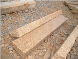 G682 Sunset Golden Granite Curbstone,Rusty Yellow Granite Kerbstone, Roadside Stone