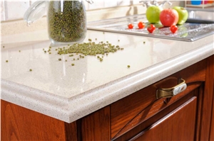 Quartz and Engineered Stone Kitchen Countertop
