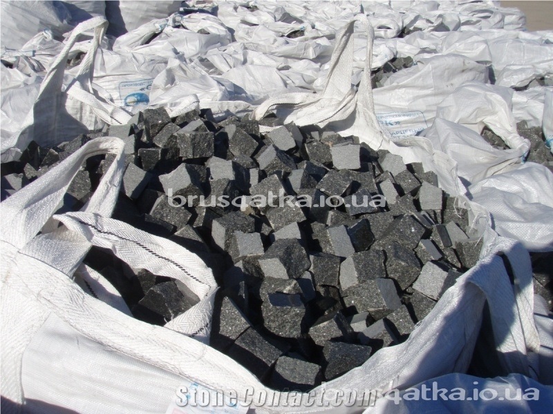 Black Gabbro All Sides Split Setts