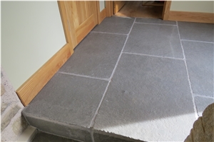 Mustang Slate Floor Tiles