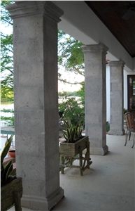 Cantera Recinto Poro Cerrado Antique Gray Andesite Squared Column