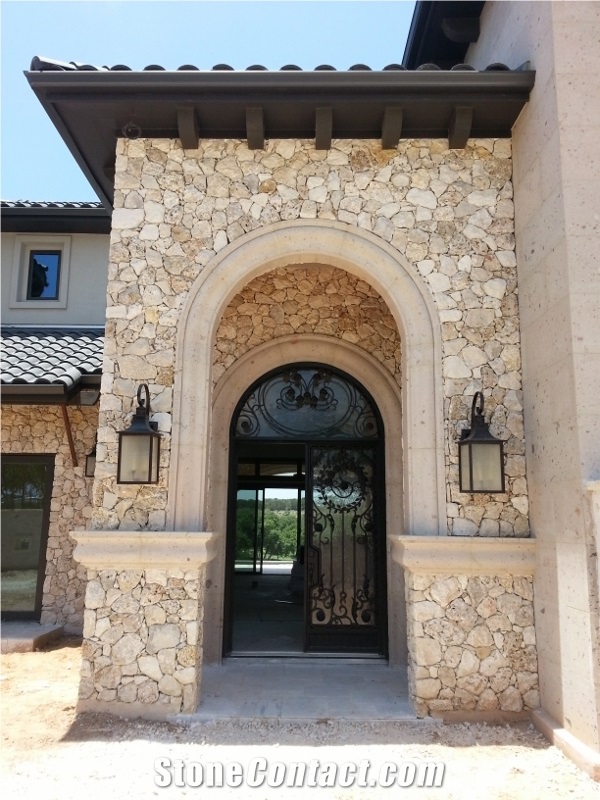 Conchuela Limestone Arches, Entrance Accents