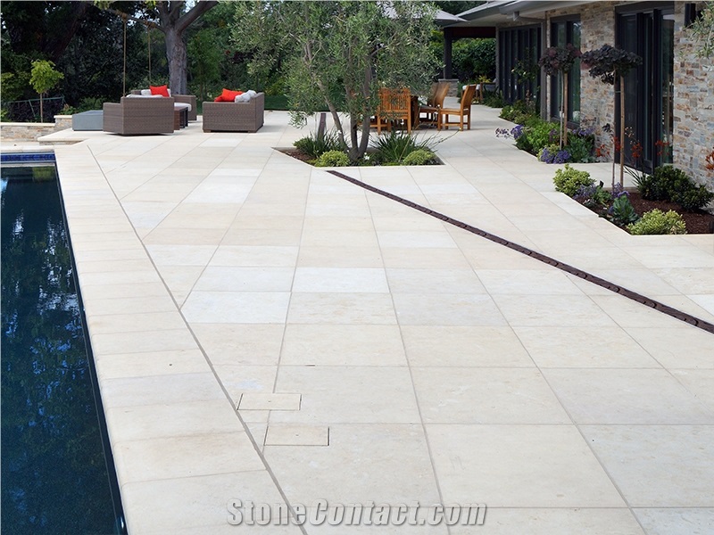 Silverdale Cut Stone Coping and Pool Terrace Paving