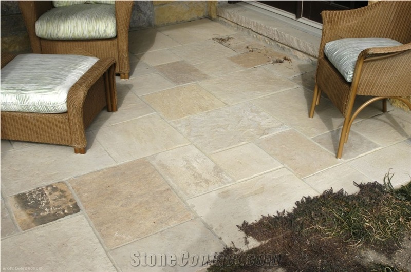 Colorado Buff Sandstone Sawn Cut Patio Pattern