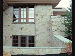 Desert Blonde Sandstone Split-Face and Squares/Rectangles Wall Stones