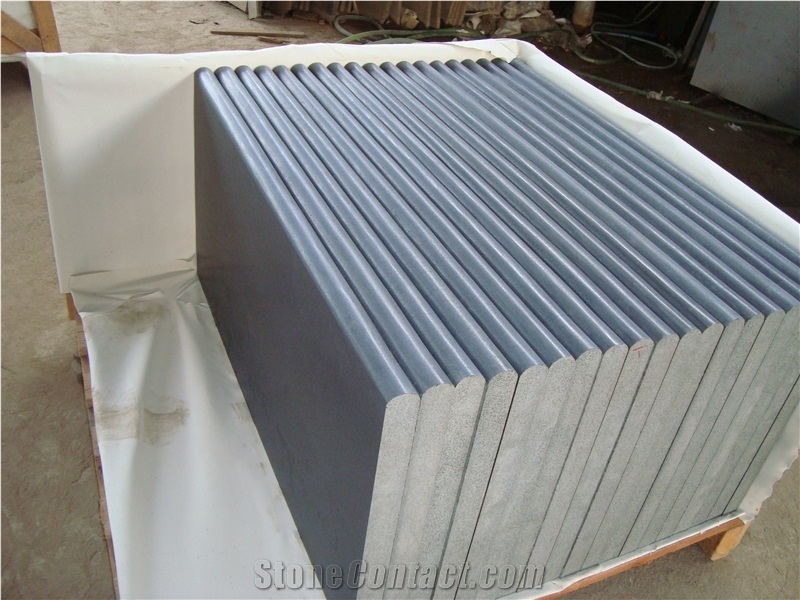 Hainan Black/Dark Basalt Pool Coping