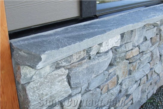 Ocean Pearl Stone Split Top, Sawn Cut Standard Capping, Wall Parapets