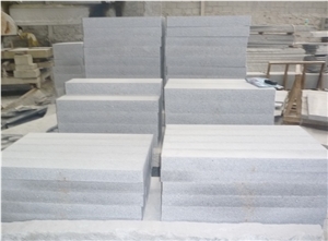 China Grey Sesame Granite Curbstone Kerbs Exterior Landscaping Road Stone, Road Stone, Kerbstones