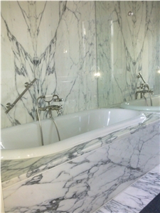 Arabescato Cervaiole Marble Hotel Bathroom Project