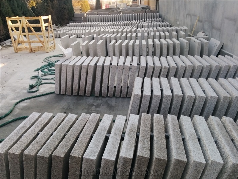 China Gold Granite Cube Stone & Pavers