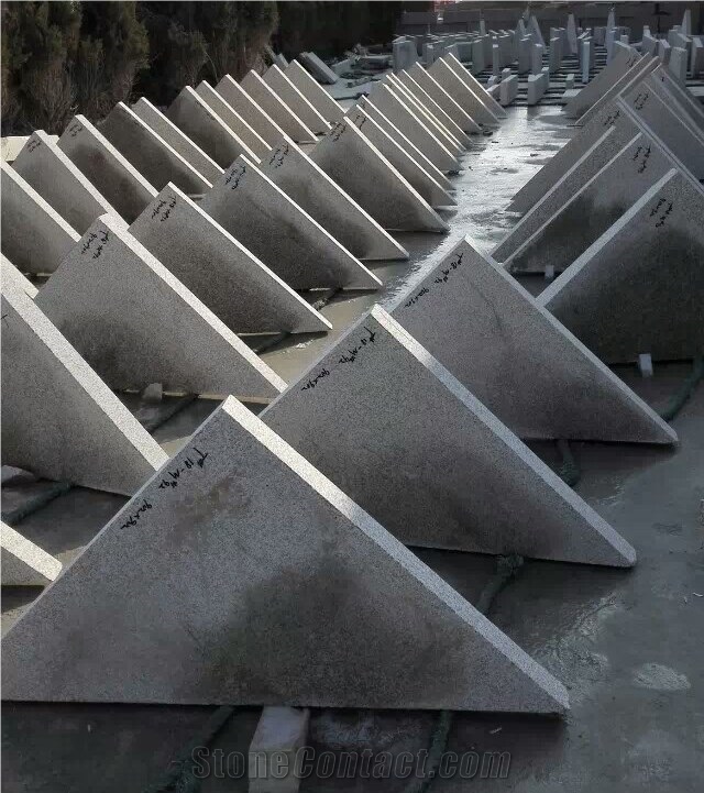 China Gold Granite Cube Stone & Pavers