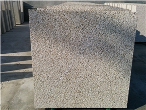 China Gold Granite Slabs & Tiles, Shandong Rust Granite Slabs & Tiles