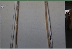 Bulgaria Vratza Limestone Polished Beige Limestone Slabs for Interior Building Floor & Wall Covering